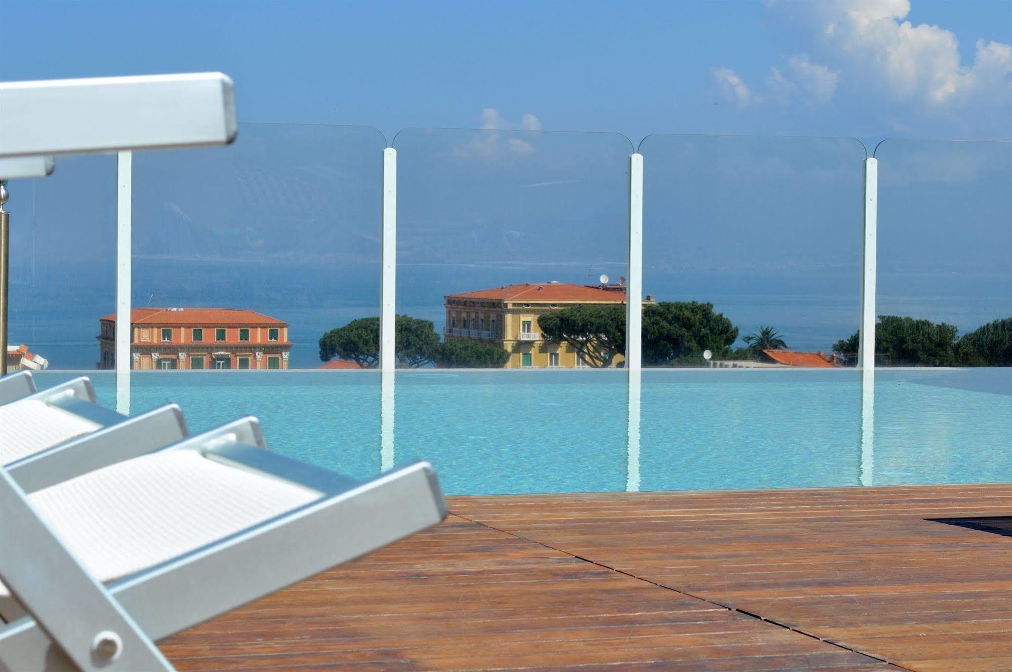 Hotel Plaza Sorrento Ngoại thất bức ảnh